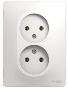 Розетка 2-м 16А С/У в сборе с рамкой Белый Glossa