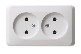 Розетка 2-м 16А О/У Белый Etude